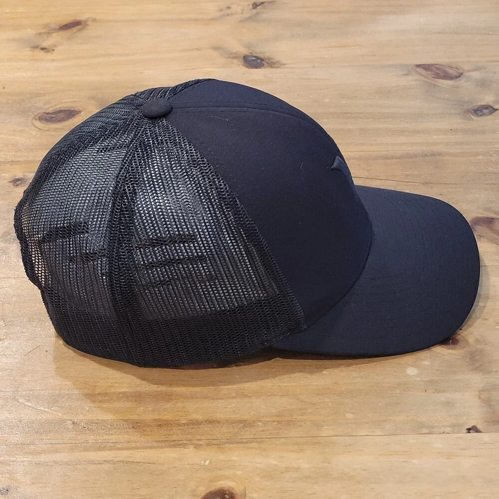 Hurley Snapback Black Mesh Back Trucker Black On Black Out Logo One Size